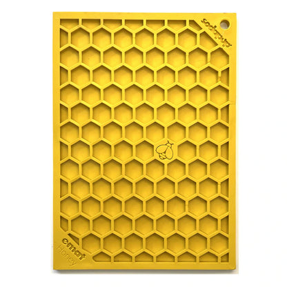 SodaPup Honeycomb Lick Mat